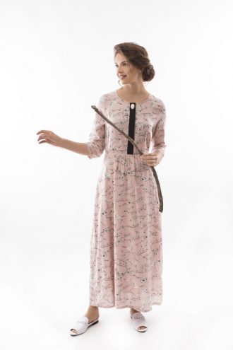 שמלות צנועות סטודיו שחרית