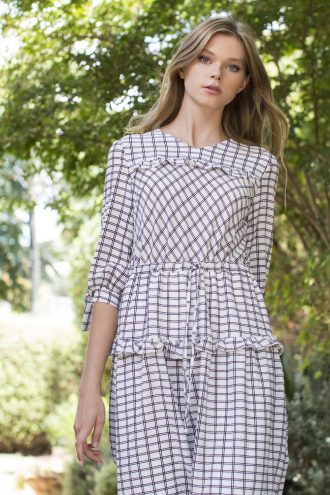 שמלות צנועות סטודיו שחרית