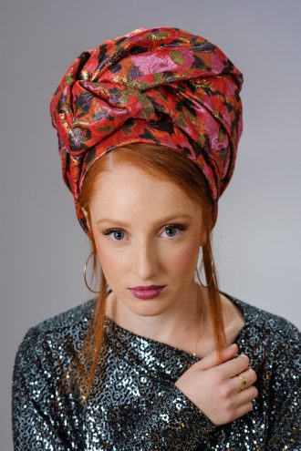 אופנה צנועה מטפחות סטודיו שחרית